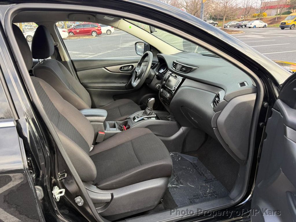 2019 Nissan Rogue Sport FWD S - 22995245 - 12