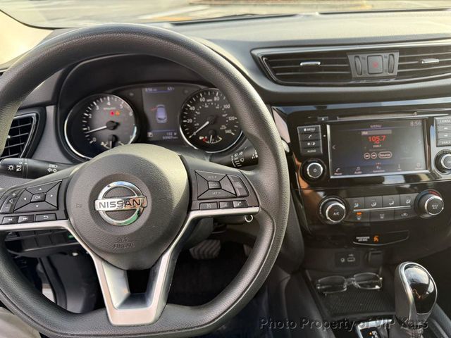 2019 Nissan Rogue Sport FWD S - 22995245 - 17