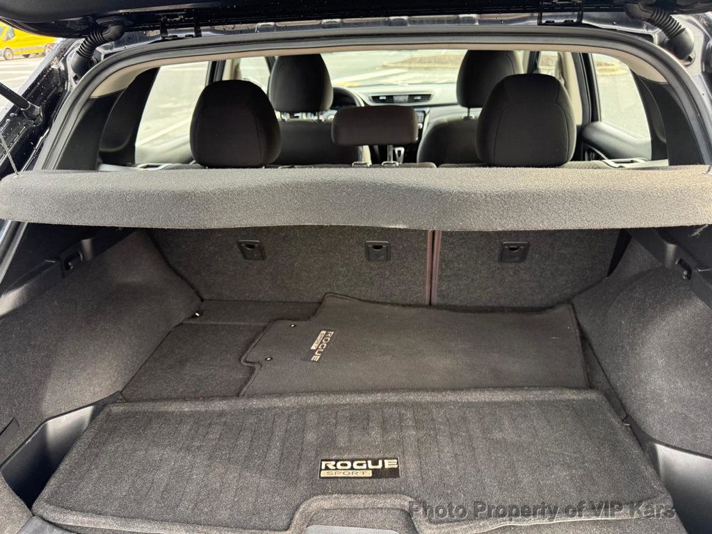 2019 Nissan Rogue Sport FWD S - 22995245 - 22