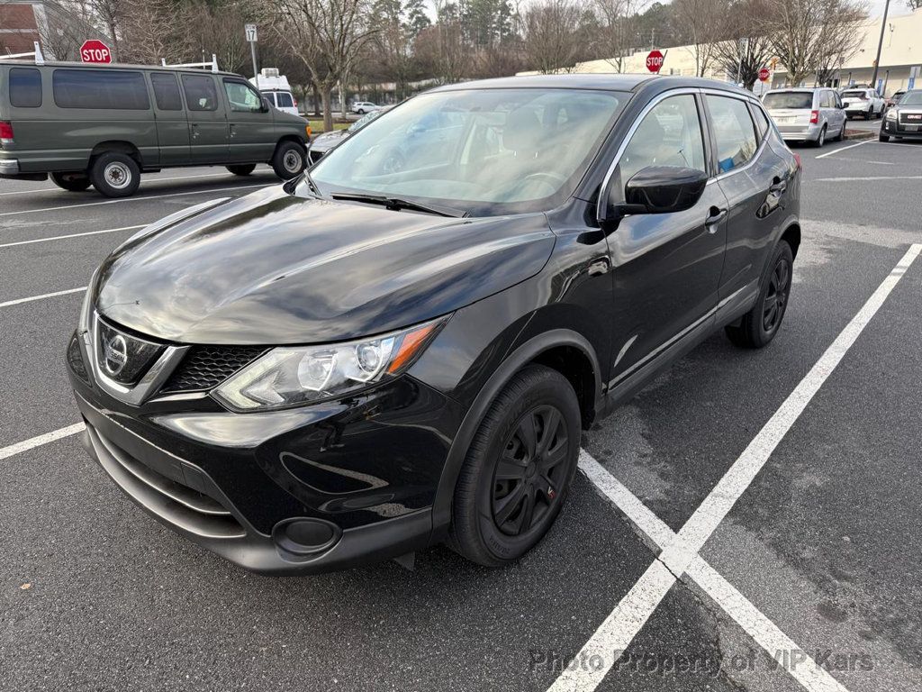 2019 Nissan Rogue Sport FWD S - 22995245 - 23