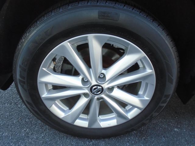 2019 Nissan Rogue Sport FWD S - 22950467 - 40