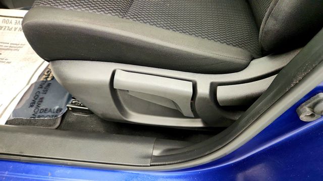 2019 Nissan Rogue Sport FWD S - 23032600 - 10