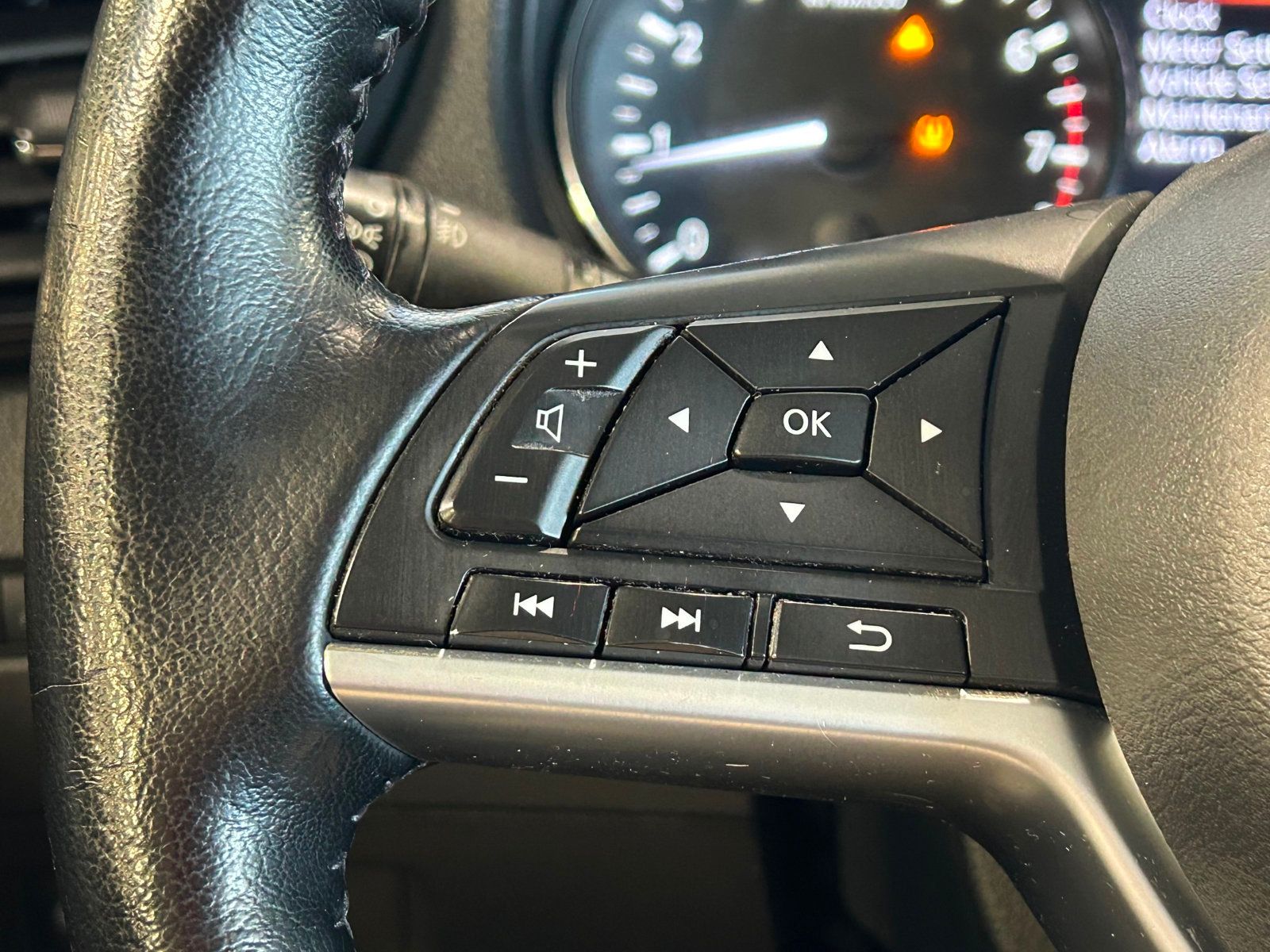 2019 Nissan Rogue Sport SL photo 25