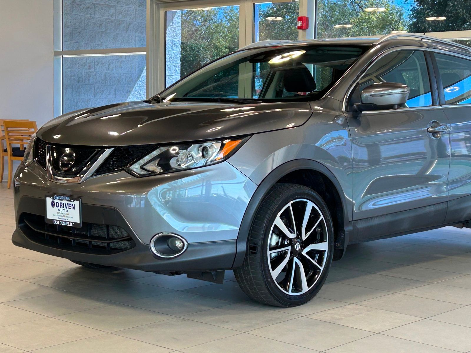 2019 Nissan Rogue Sport SL photo 3