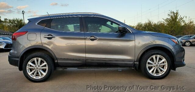 2019 Nissan Rogue Sport FWD SV - 22945370 - 9