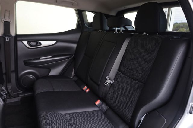 2019 Nissan Rogue Sport S - 23046422 - 17