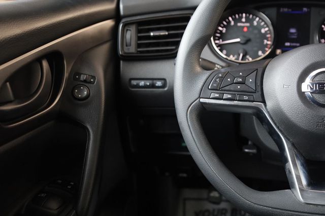 2019 Nissan Rogue Sport S - 23046422 - 28