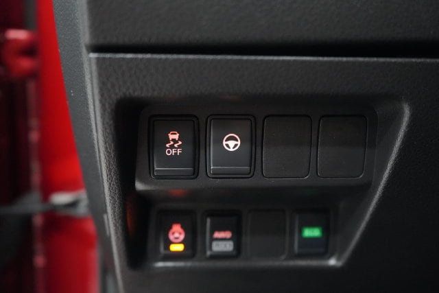 2019 Nissan Rogue Sport SL - 23086417 - 32