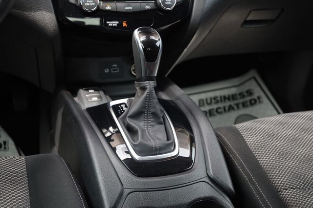2019 Nissan Rogue Sport SV - 23059160 - 38