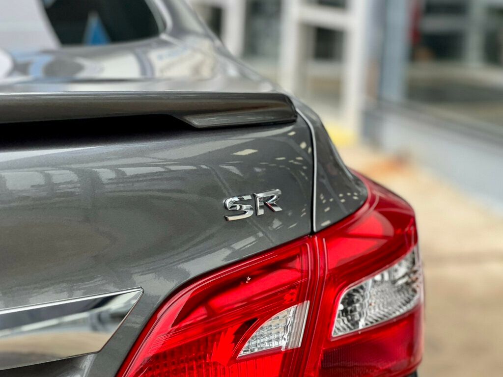 2019 Nissan Sentra S - 22978151 - 8