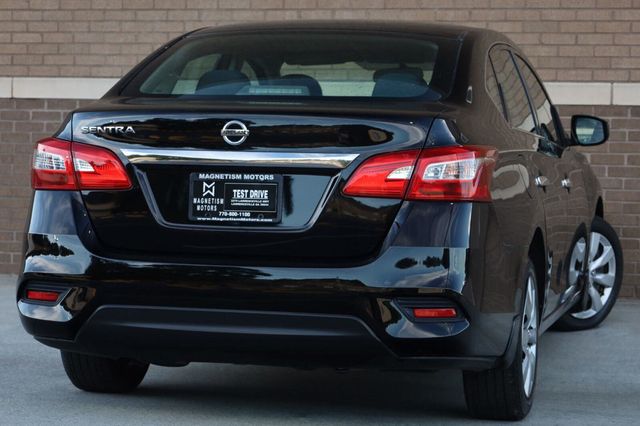 2019 Nissan Sentra S - 23092828 - 10
