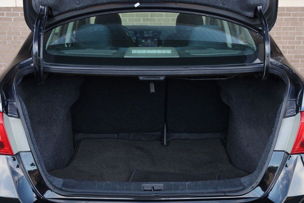 Nissan Sentra photo 13