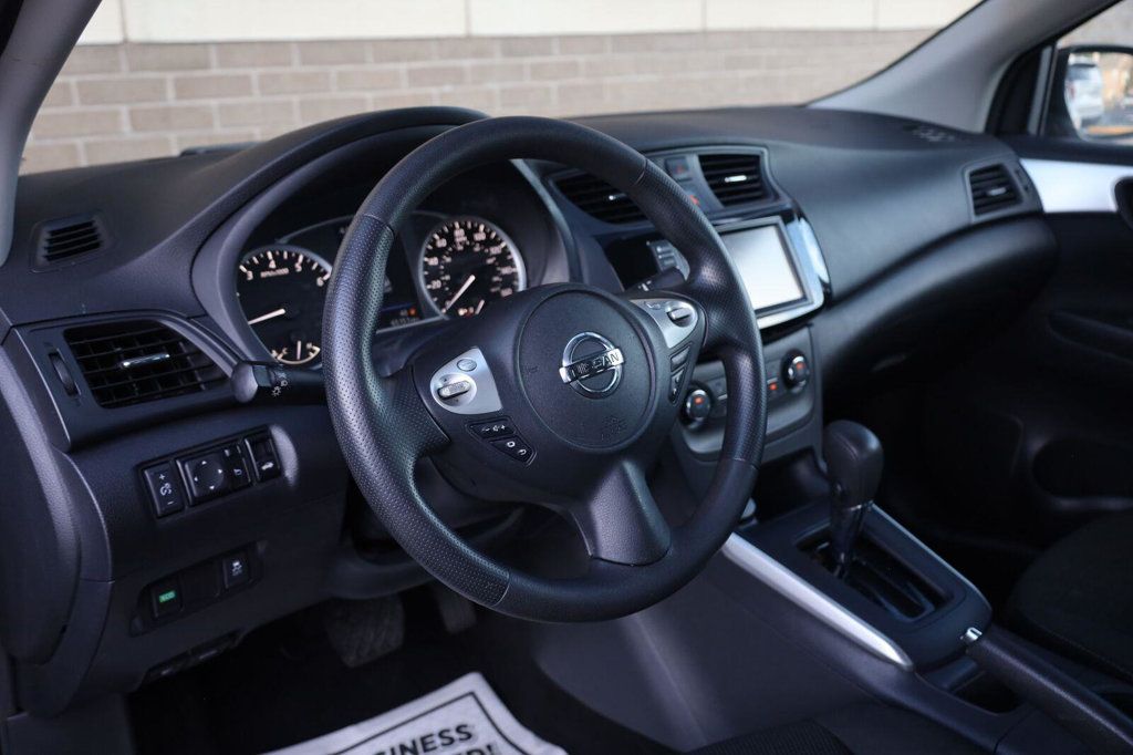Nissan Sentra photo 16