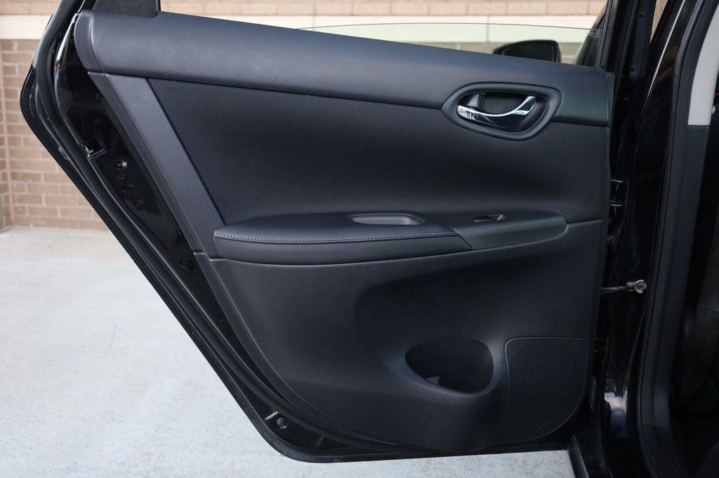 Nissan Sentra photo 19