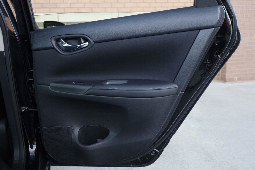 Nissan Sentra photo 22