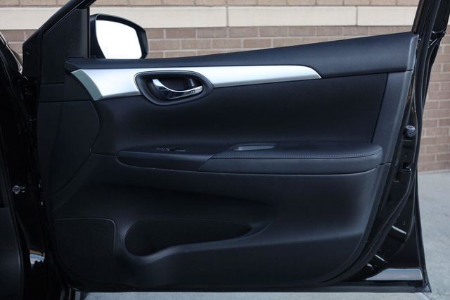 2019 Nissan Sentra S - 23092828 - 24