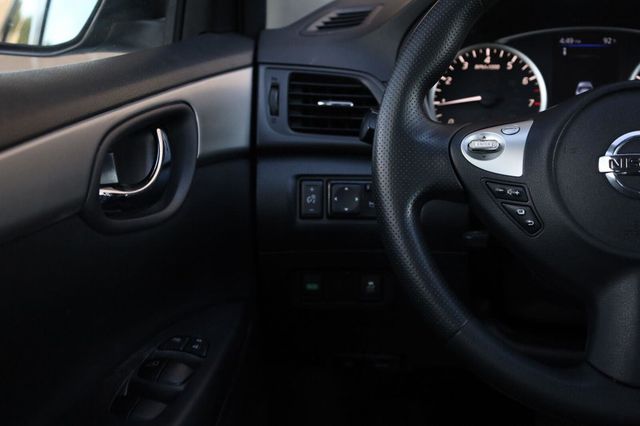 2019 Nissan Sentra S - 23092828 - 30