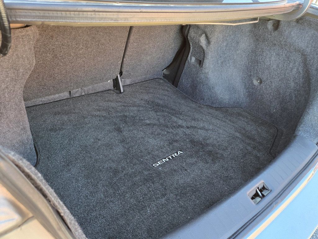 2019 Nissan Sentra S CVT - 22877209 - 10