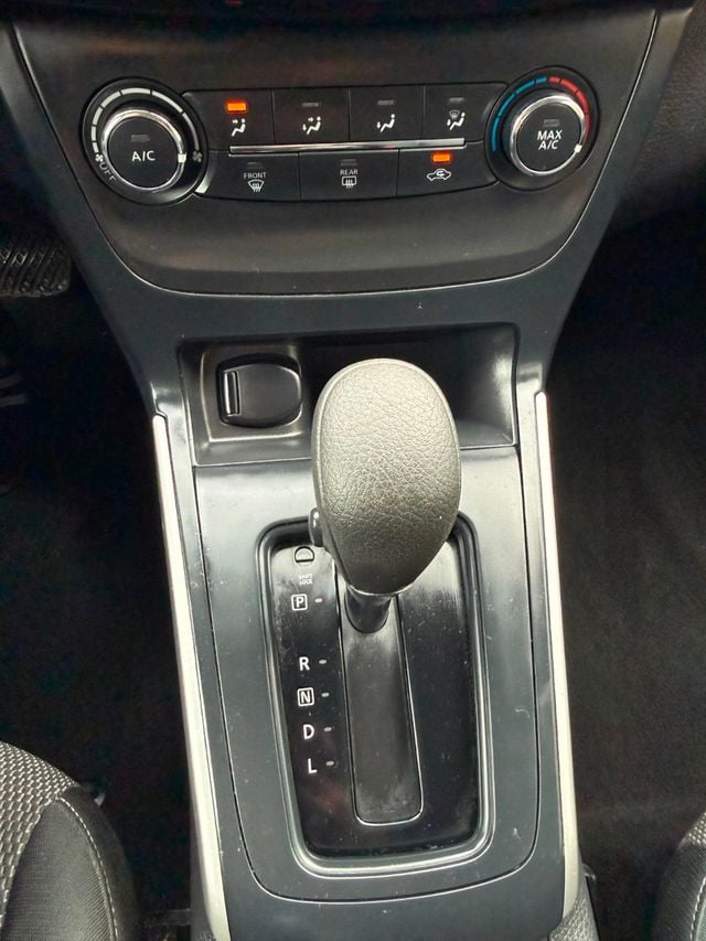 2019 Nissan Sentra S CVT - 22963413 - 19