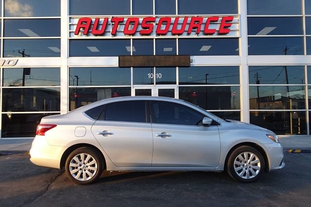 2019 Nissan Sentra S CVT - 22766578 - 0