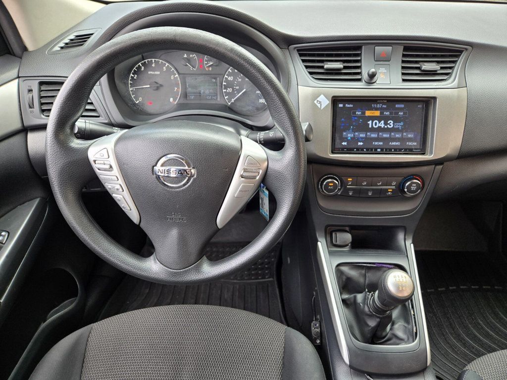 2019 Nissan Sentra S Manual - 22932215 - 9