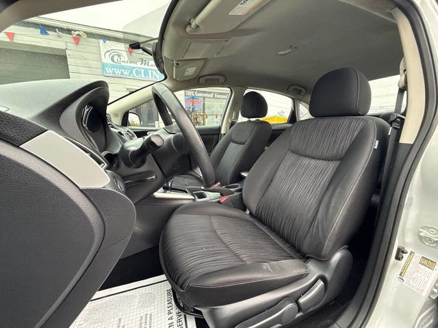 2019 Nissan Sentra S Manual - 22932553 - 10
