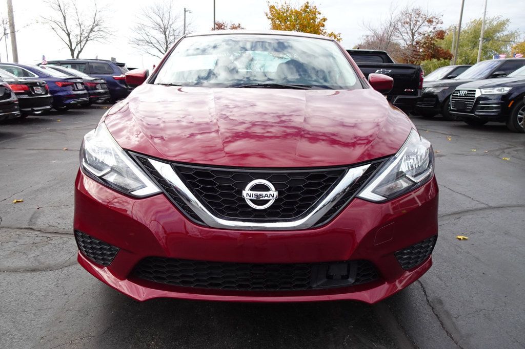 2019 Nissan Sentra SR photo 3