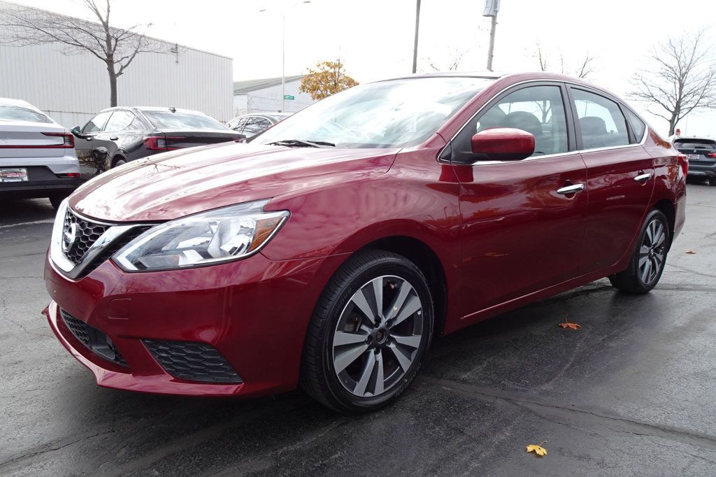 2019 Nissan Sentra SR photo 4