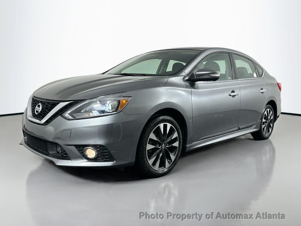 2019 Nissan Sentra SR - 22580638 - 36