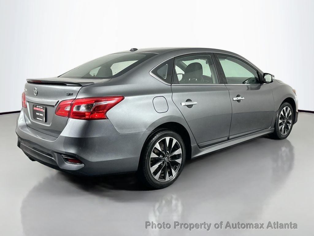 2019 Nissan Sentra SR - 22580638 - 4