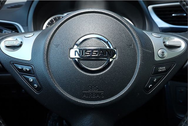 2019 NISSAN SENTRA SR CVT - 22967747 - 18