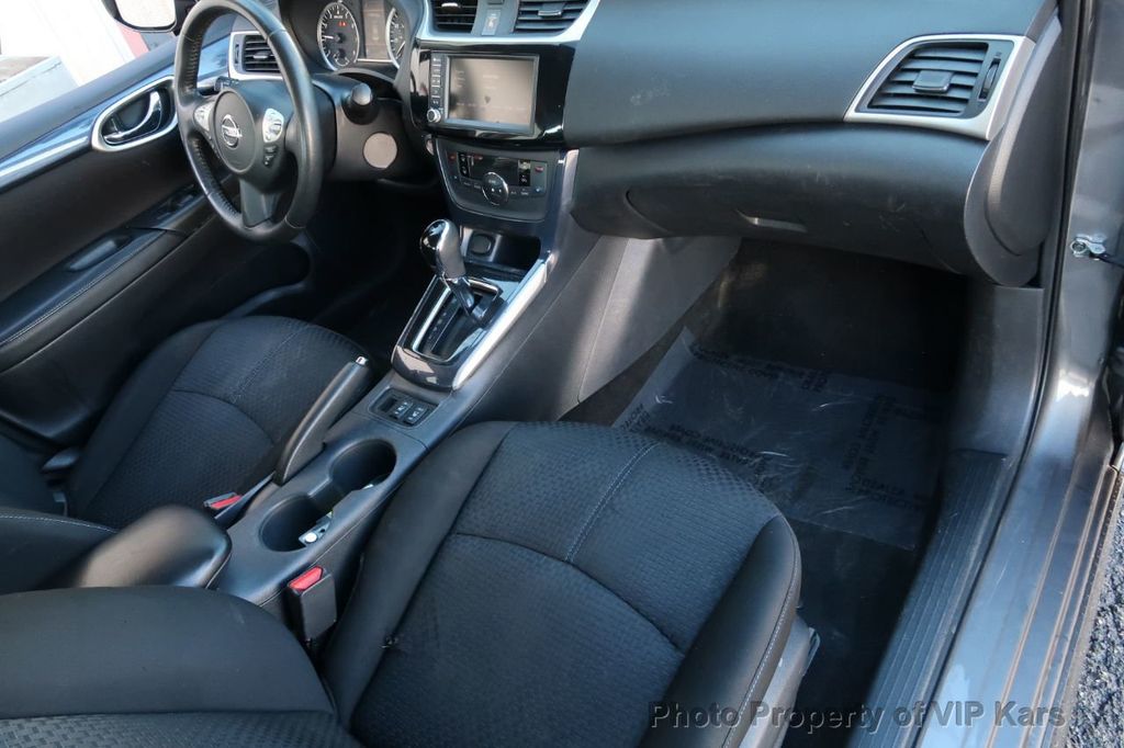 2019 Nissan Sentra SR CVT - 22273749 - 18