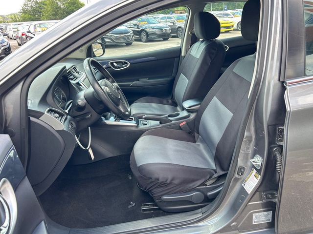 2019 Nissan Sentra SR CVT - 23050819 - 7