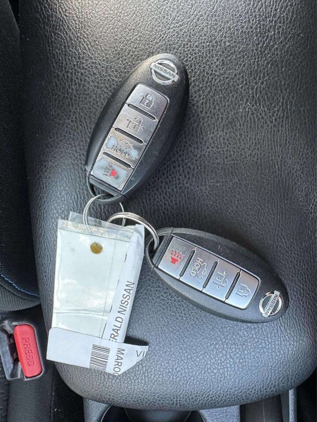 2019 Nissan Sentra SR CVT - 23006127 - 33