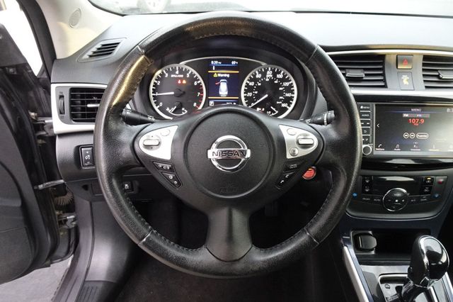 2019 Nissan Sentra SR CVT - 22665591 - 18