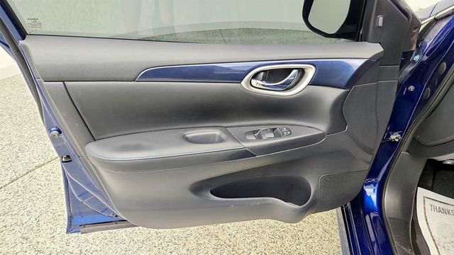 2019 Nissan Sentra SR CVT w/ Premium Pkg, Bose Audio & Power Moonroof - 23032821 - 10