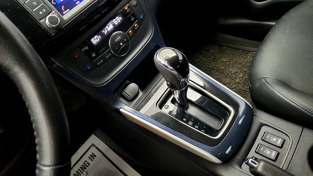 2019 Nissan Sentra SR CVT w/ Premium Pkg, Bose Audio & Power Moonroof - 23032821 - 16
