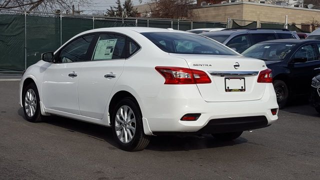 2019 Nissan Sentra SV - 18455294 - 5