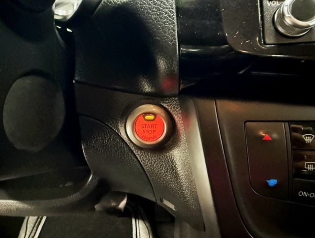 2019 Nissan Sentra SV - 22933966 - 14