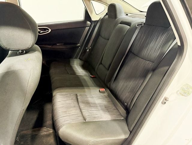 2019 Nissan Sentra SV - 22933966 - 25