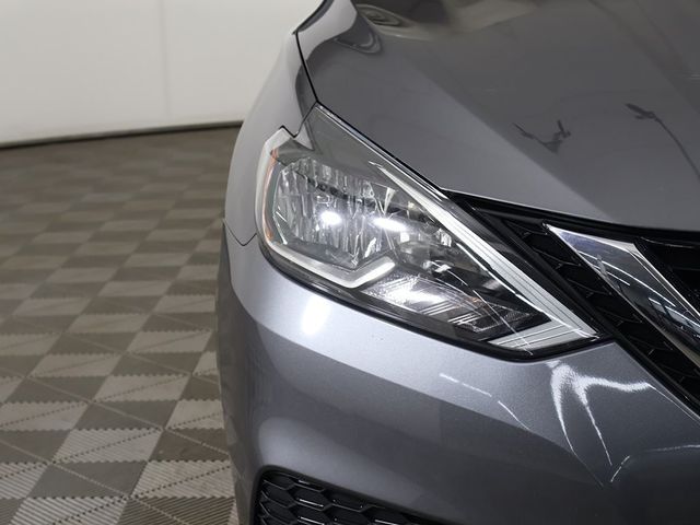 2019 Nissan Sentra SV - 22963147 - 10