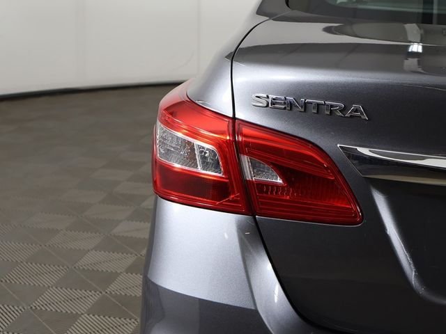 2019 Nissan Sentra SV - 22963147 - 12