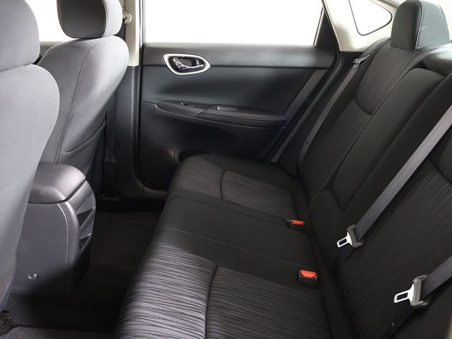 2019 Nissan Sentra SV - 22963147 - 30