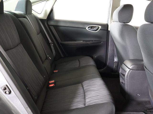 2019 Nissan Sentra SV - 22963147 - 31