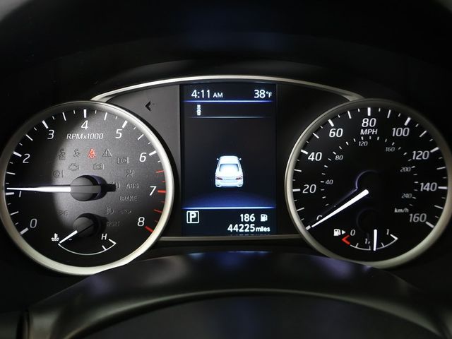 2019 Nissan Sentra SV - 22963147 - 34