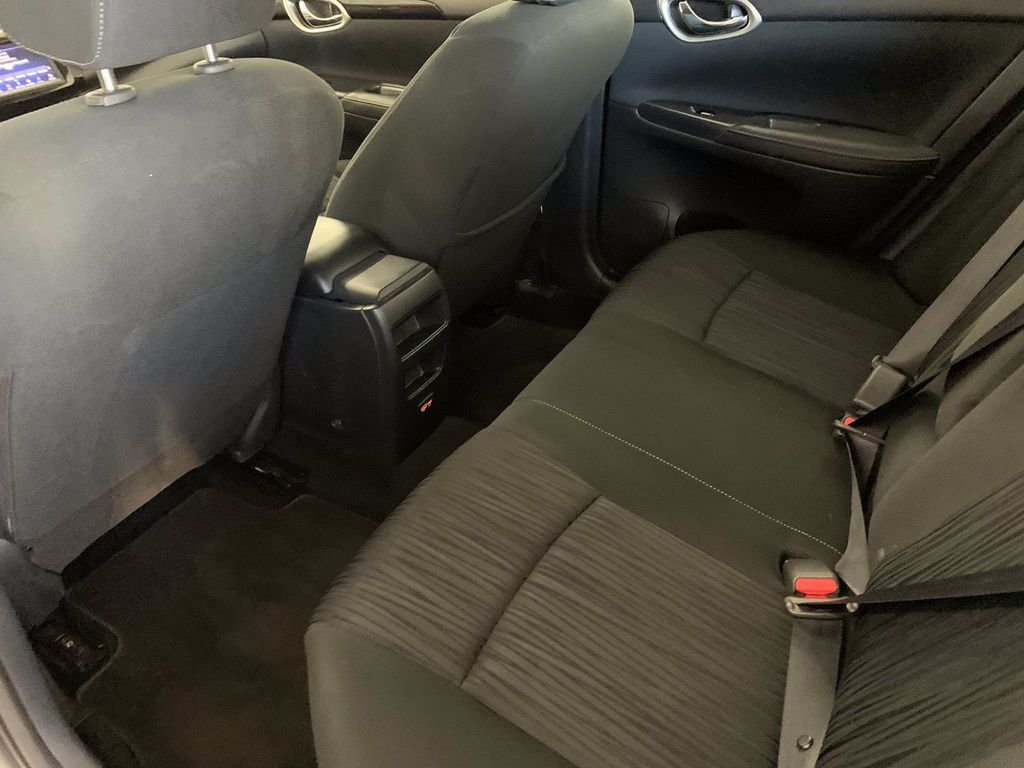 2019 nissan sentra sv seat covers