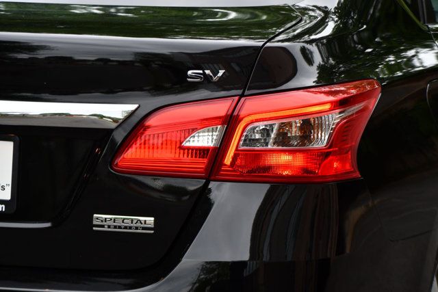2019 Nissan Sentra SV CVT - 23014167 - 10
