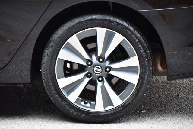 2019 Nissan Sentra SV CVT - 23014167 - 14