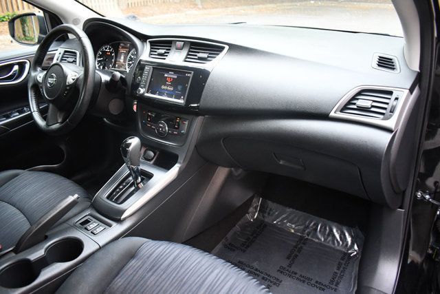 2019 Nissan Sentra SV CVT - 23014167 - 29