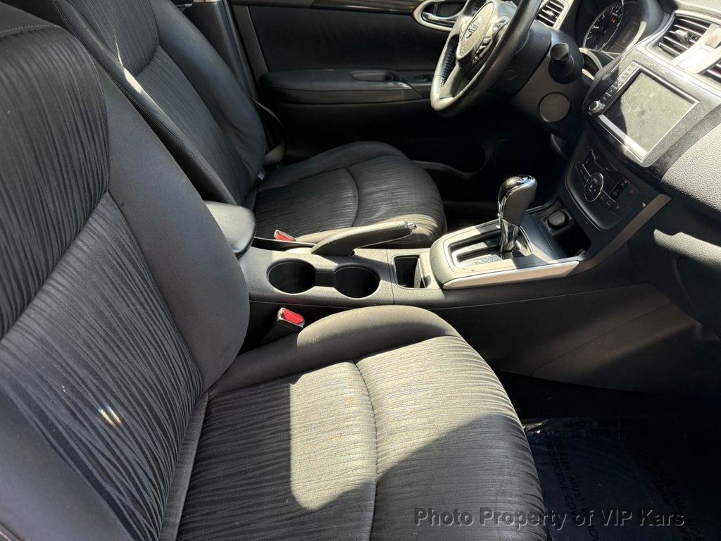 2019 Nissan Sentra SV CVT - 22044098 - 10